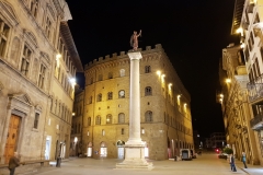 Piazza de Santa Trinita